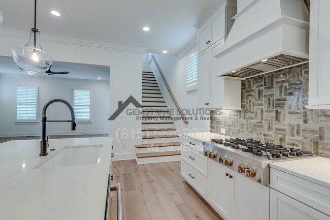 Building Photo - 1001 Championship Blvd