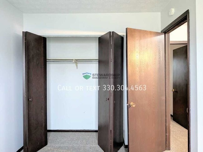 Building Photo - 234 Engadine Ct