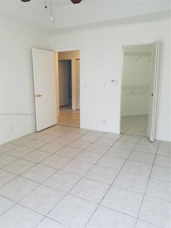 Building Photo - 4779 NW 5th Ct