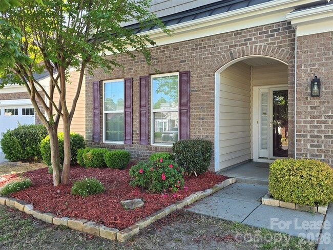 Building Photo - 5021 Kinross Ln