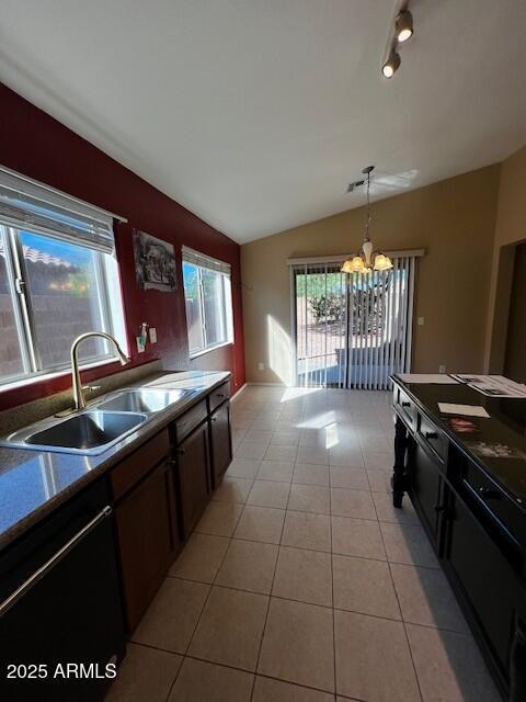 Building Photo - 18410 W Lundberg St