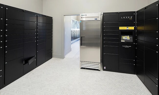 Building Photo - 404 Gallop Ln