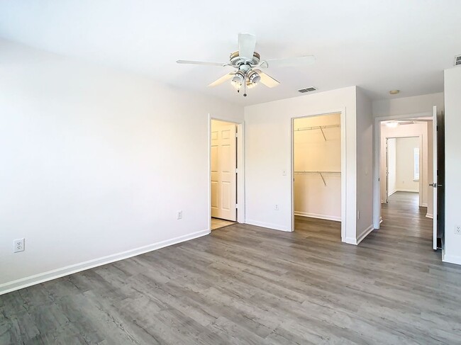 Building Photo - 8009 Tipperary Ln