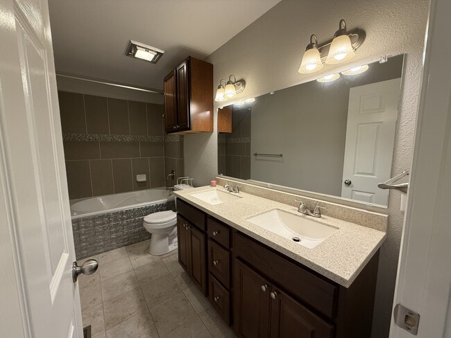 Building Photo - 210 Worthey Trail