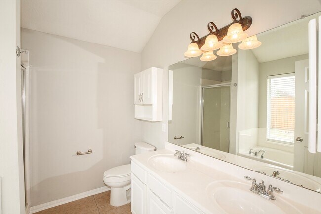 Building Photo - 863 Sierra Brook Ln