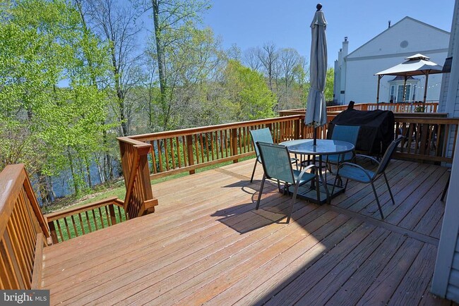 Building Photo - 3641 Bracknell Dr