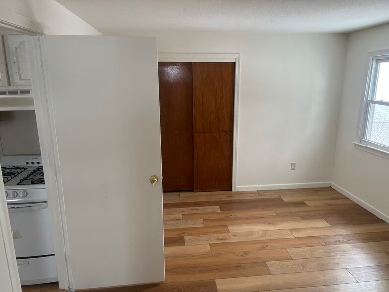 Building Photo - 91 Lock Street