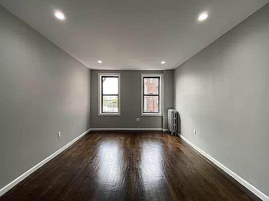 Building Photo - 2 bedroom in BRONX NY 10456