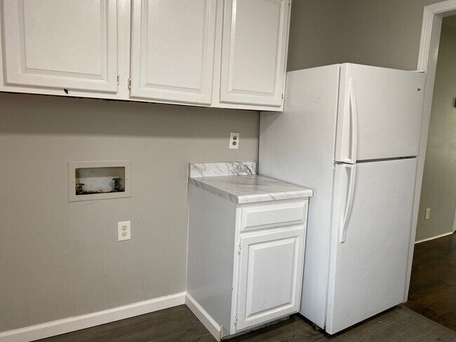 Building Photo - 30 Brianfield Cv