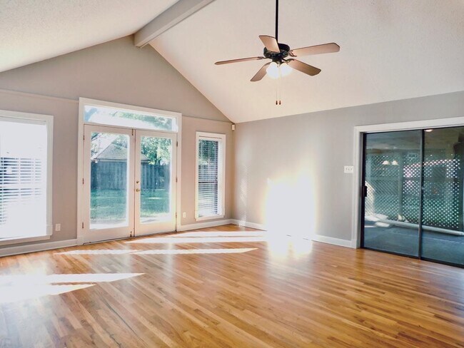 Building Photo - 1411 Leafhaven Cove