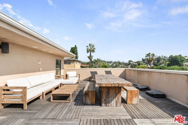 Building Photo - 1902 Liberty Ct