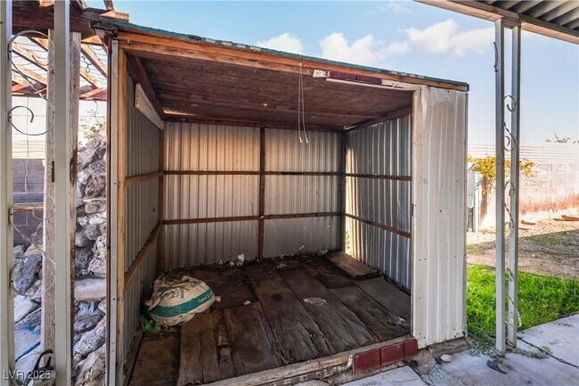 Building Photo - 4790 Fuentes Way