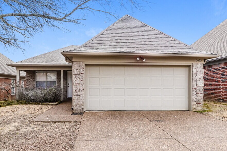 Primary Photo - 10095 Cross Hill Dr