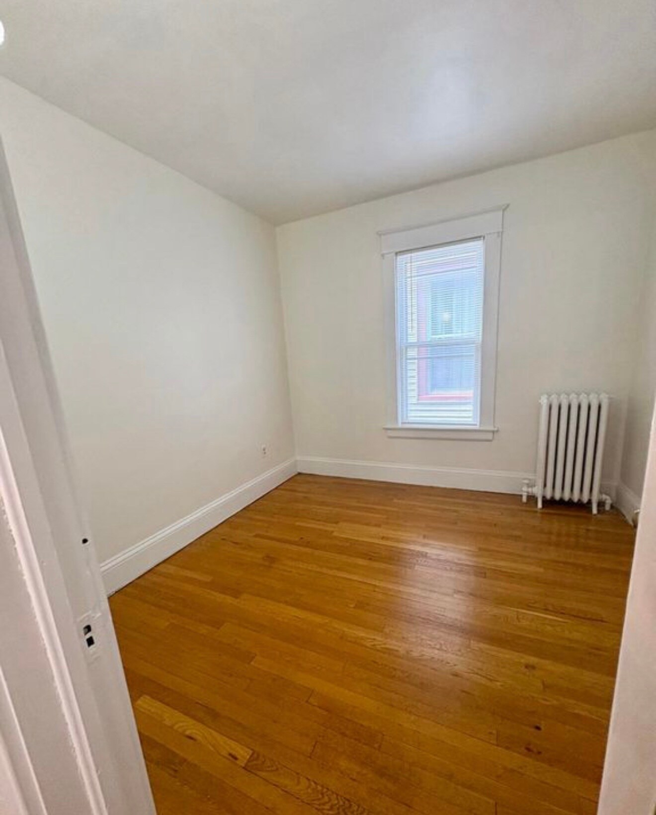 Building Photo - 1 Magnolia Ter