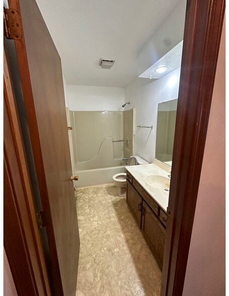 Building Photo - 4726 Trevor Cir