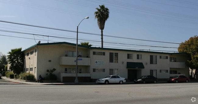 Building Photo - 3030 E Artesia Blvd