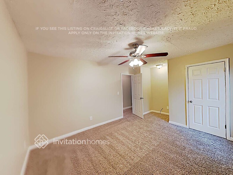 Building Photo - 5160 Legendary Ln