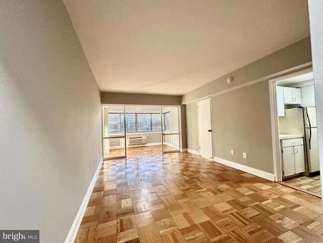 Building Photo - 2141 I St NW