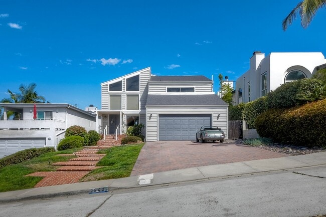 Building Photo - 2042 De Mayo Rd