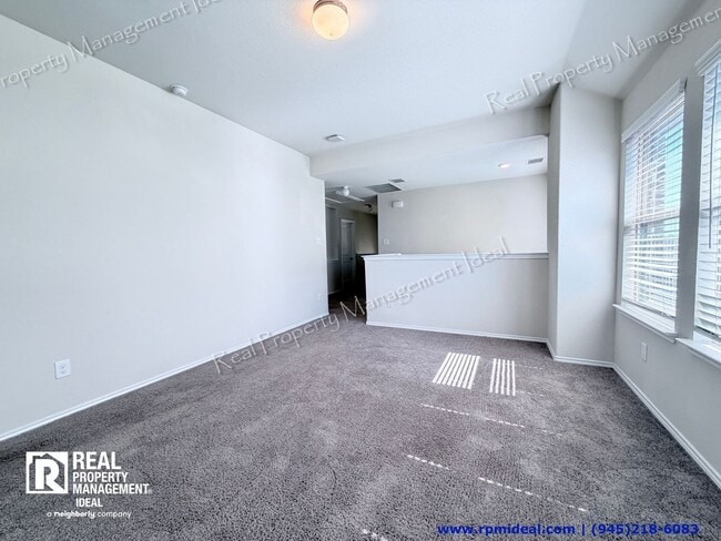 Building Photo - 4009 Bighorn Dr