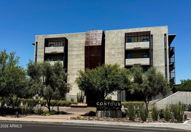 Building Photo - 2300 E Campbell Ave