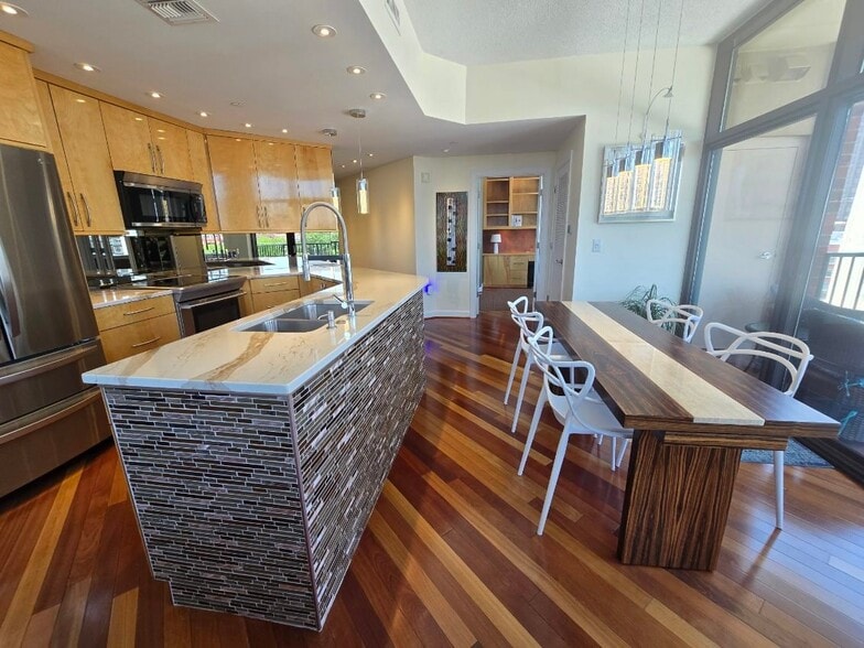 Building Photo - 1101 Haxall Point
