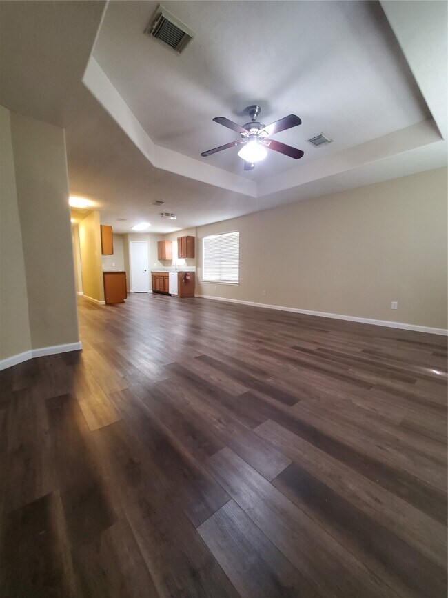 Building Photo - 9342 Canady Park Ln