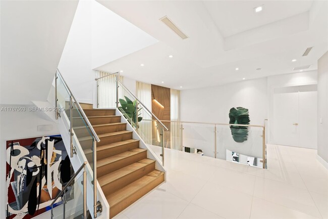 Building Photo - 10561 NW 67th Terrace