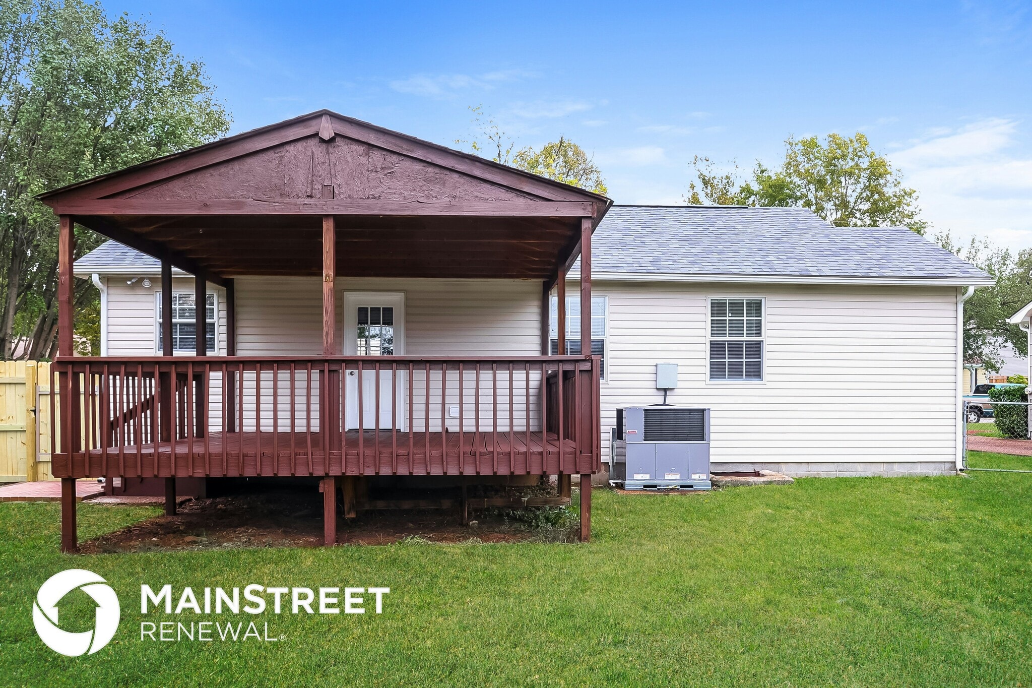 Building Photo - 3113 Stoneybrook Cir