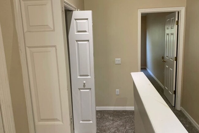 Building Photo - 12755 Sunland Ct