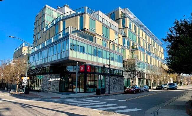 Building Photo - Effortless Downtown Living in the Heart of...