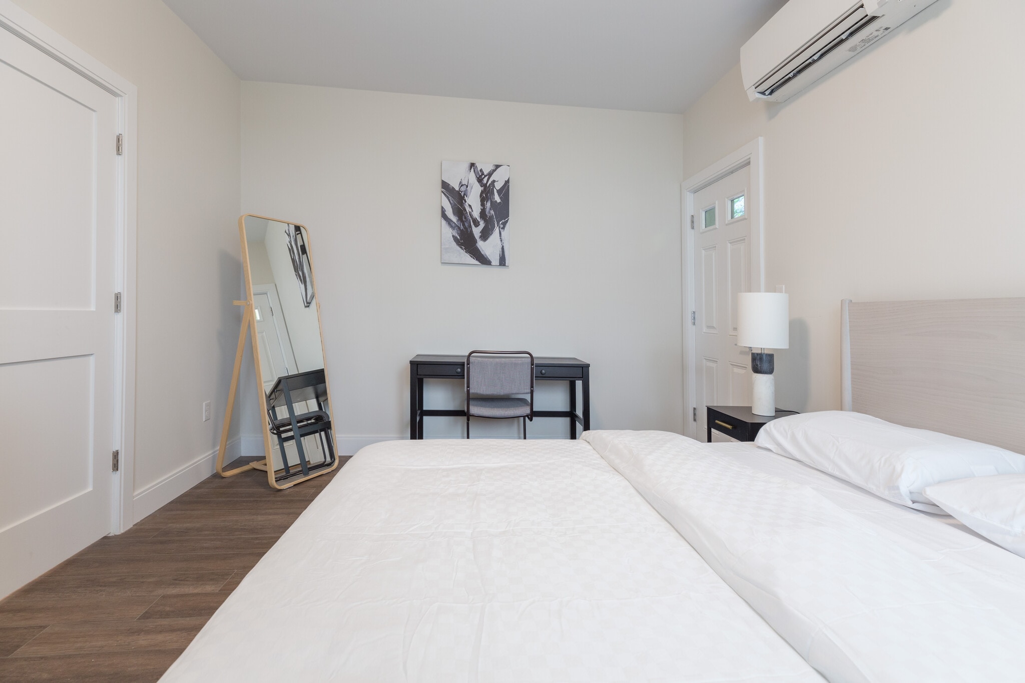 Building Photo - 139 Marcella St