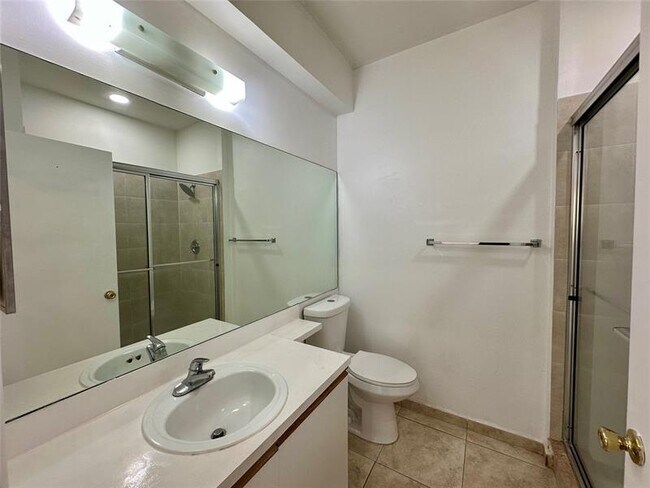 Building Photo - 641 Cypress Lake Blvd
