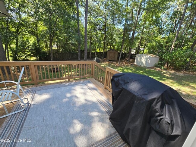 Building Photo - 328 Groves Point Cir