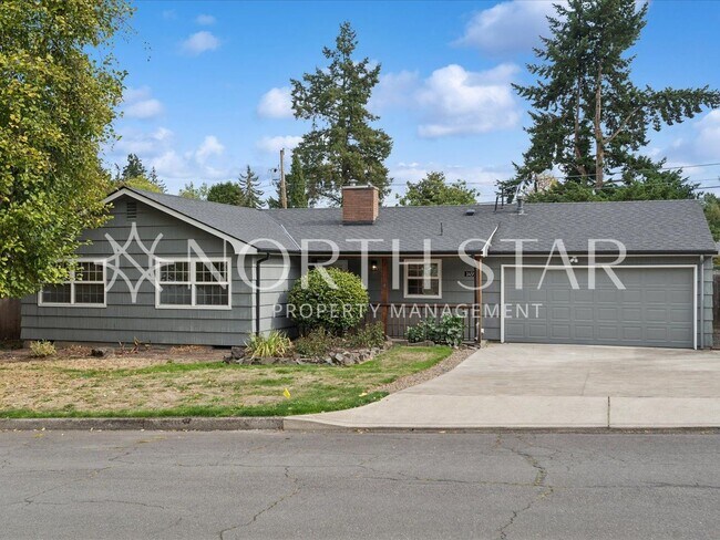 Building Photo - Charming Updated One-Level Home with Spacious Yard in Lake Oswego