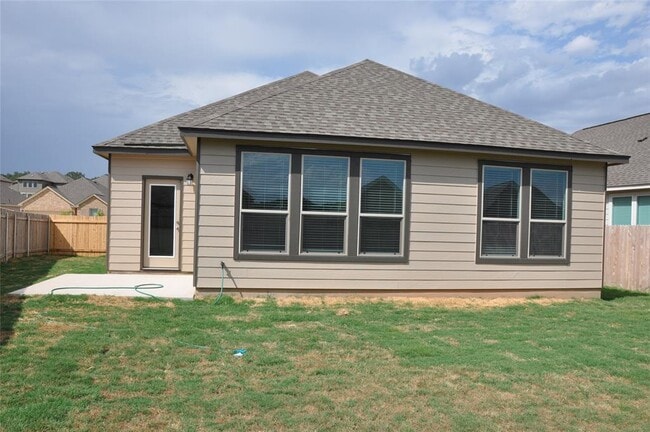 Building Photo - 204 Coastal Wy