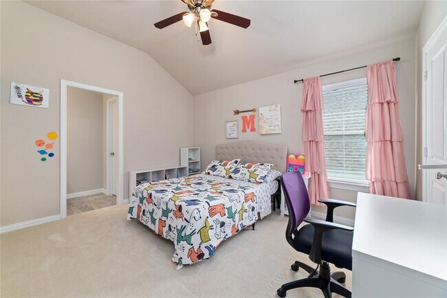 Building Photo - 17402 Hankar Way