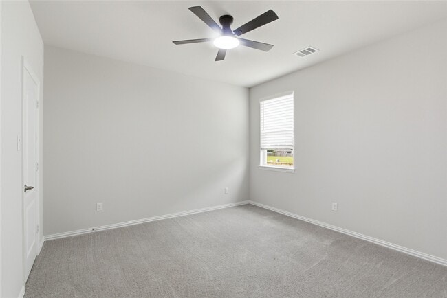 Building Photo - 13201 Leisure Cove Dr