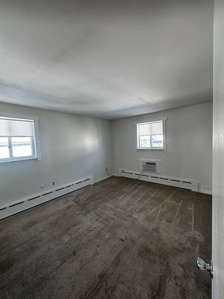 Building Photo - 207 Summit Ave