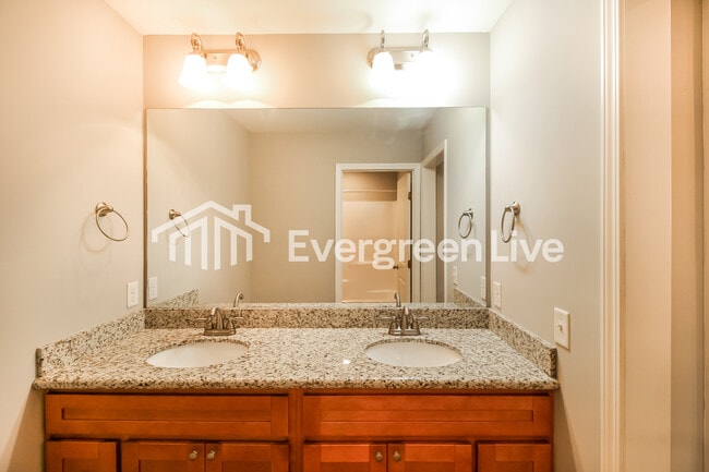 Building Photo - 171 Bradford Cir