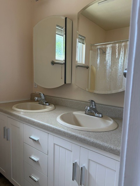 Building Photo - 7842 Barton Dr