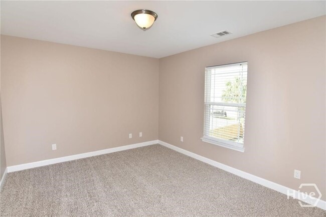 Building Photo - 179 Byron Dr