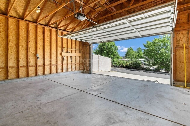 Building Photo - 3768 E Bogie Dr