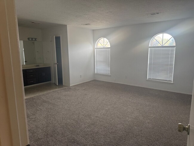 Building Photo - 9400 Admiral Nimitz Ave NE