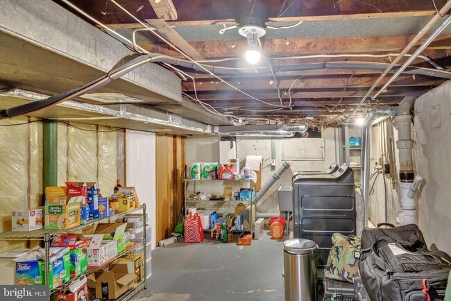 Building Photo - 247 Lawnside Ave