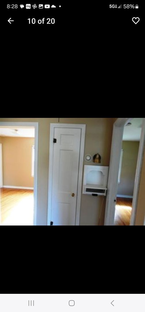 Building Photo - Great 4 bedroom with garage