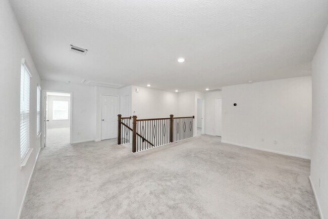 Building Photo - 17310 Rock Willow Ln
