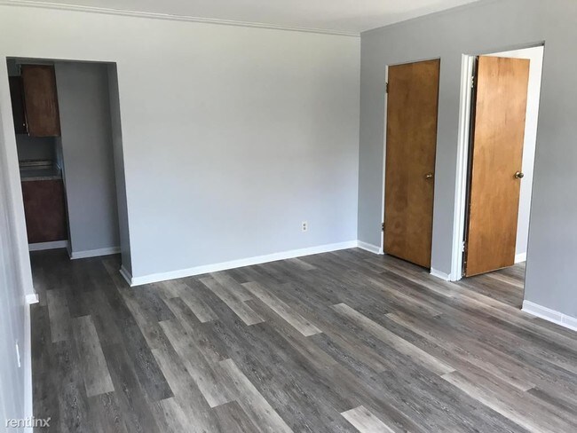 Building Photo - 801 23rd St