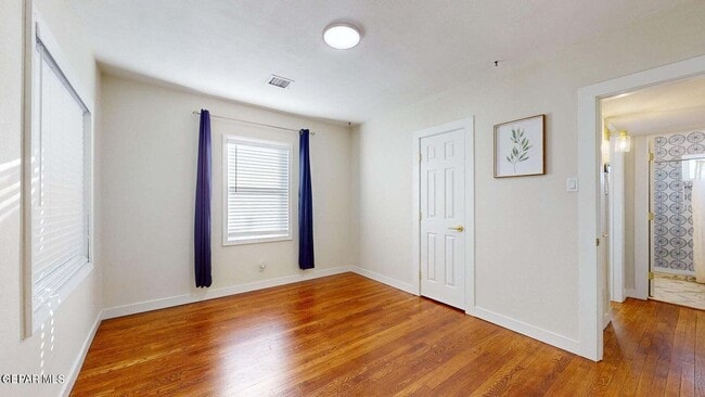 Building Photo - 3420 Harrison Ave