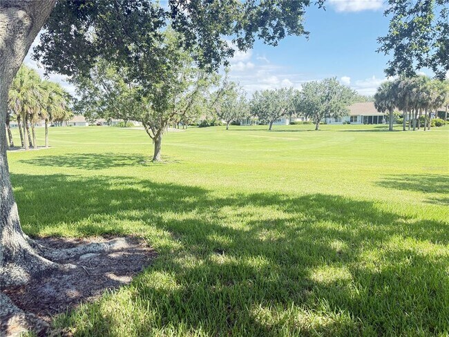 Building Photo - 2217 Brookfield Greens Cir